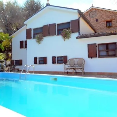 Apartment Alloggi Con Piscina